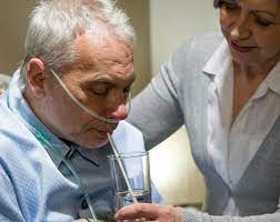 when is it wrong to use feeding tube in elderly